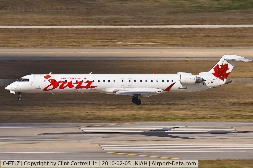 C-FTJZ, 2005 Canadair CRJ-705ER (CL-600-2D15) Regional Jet C/N 15047, Houston