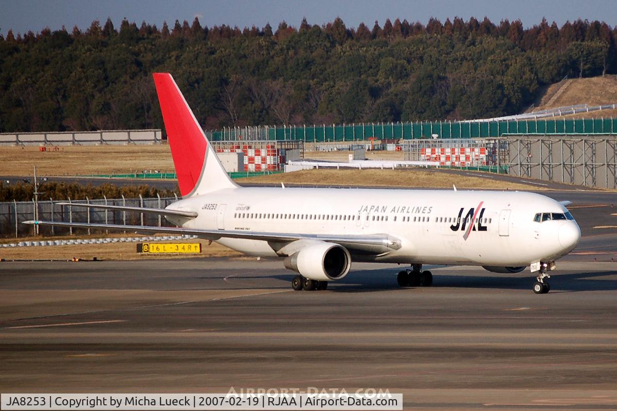 JA8253, 1987 Boeing 767-346 C/N 23645, At Narita