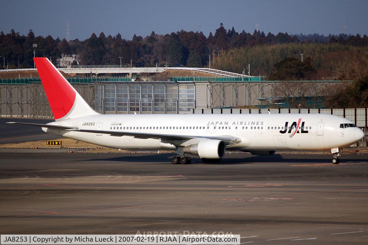 JA8253, 1987 Boeing 767-346 C/N 23645, At Narita