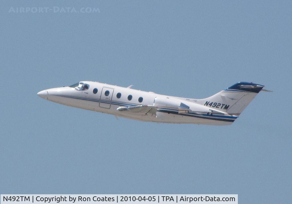 N492TM, Hawker Beechcraft 400A Beechjet C/N RK-580, Hawker-Beechcraft 400A Lifting off Rwy 36L at Tampa Int'l Airport