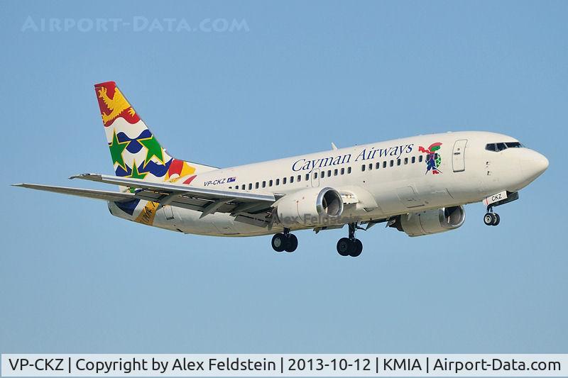 VP-CKZ, 1996 Boeing 737-36E C/N 27626, Miami