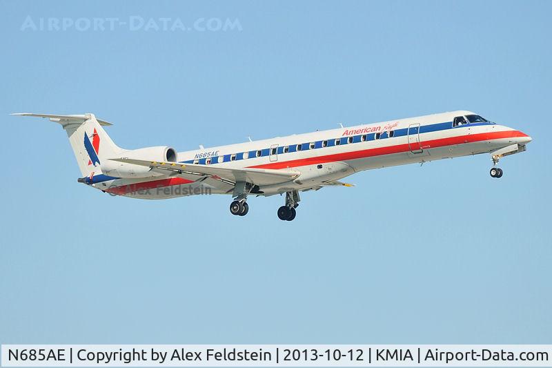 N685AE, 2004 Embraer ERJ-145LR (EMB-145LR) C/N 14500836, Miami