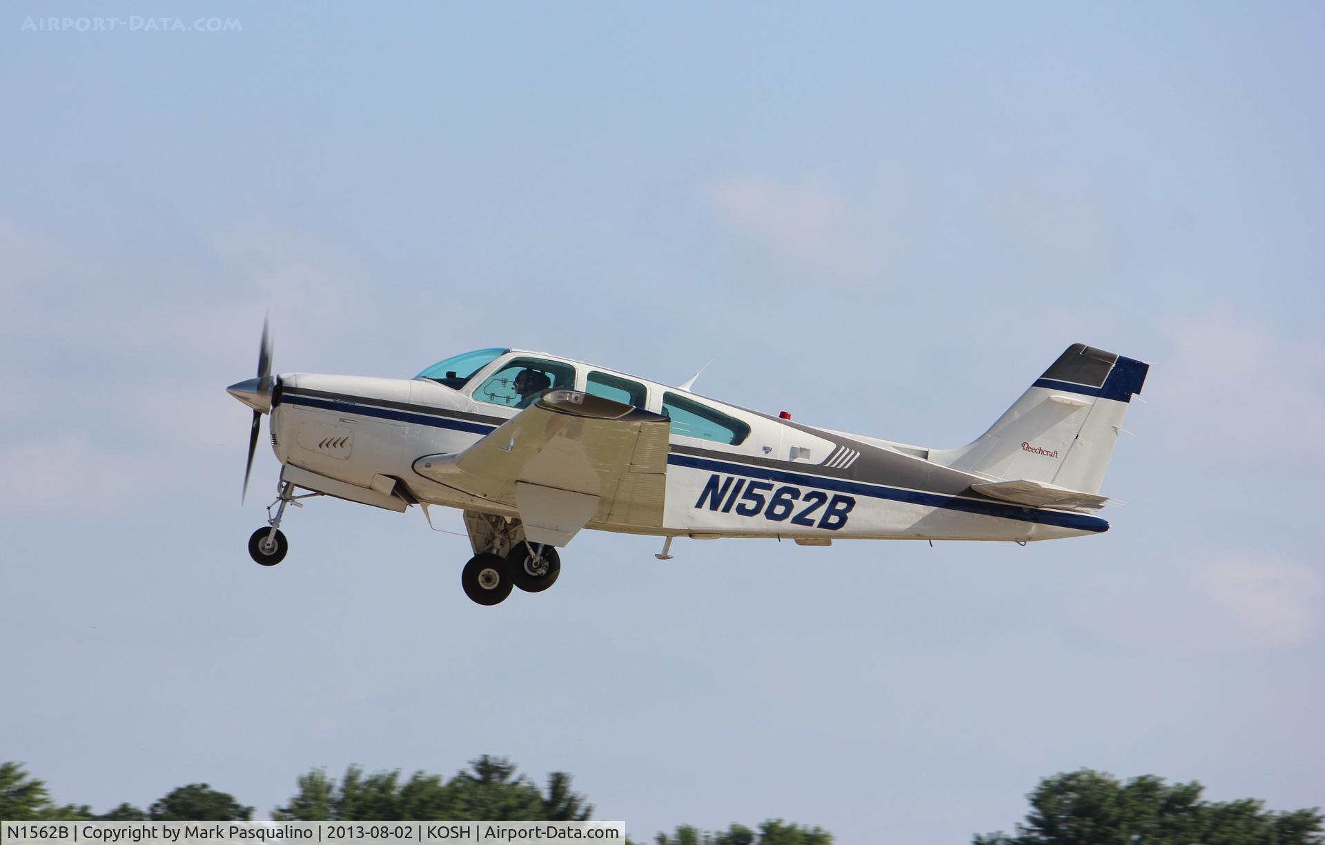 N1562B, 1989 Beech F33A Bonanza C/N CE-1362, Beech F33A