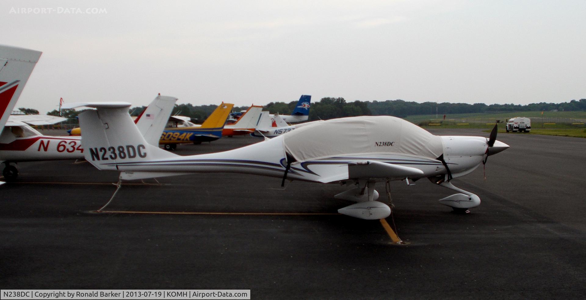 N238DC, 2008 Diamond DA-40 Diamond Star C/N 40.967, Orange