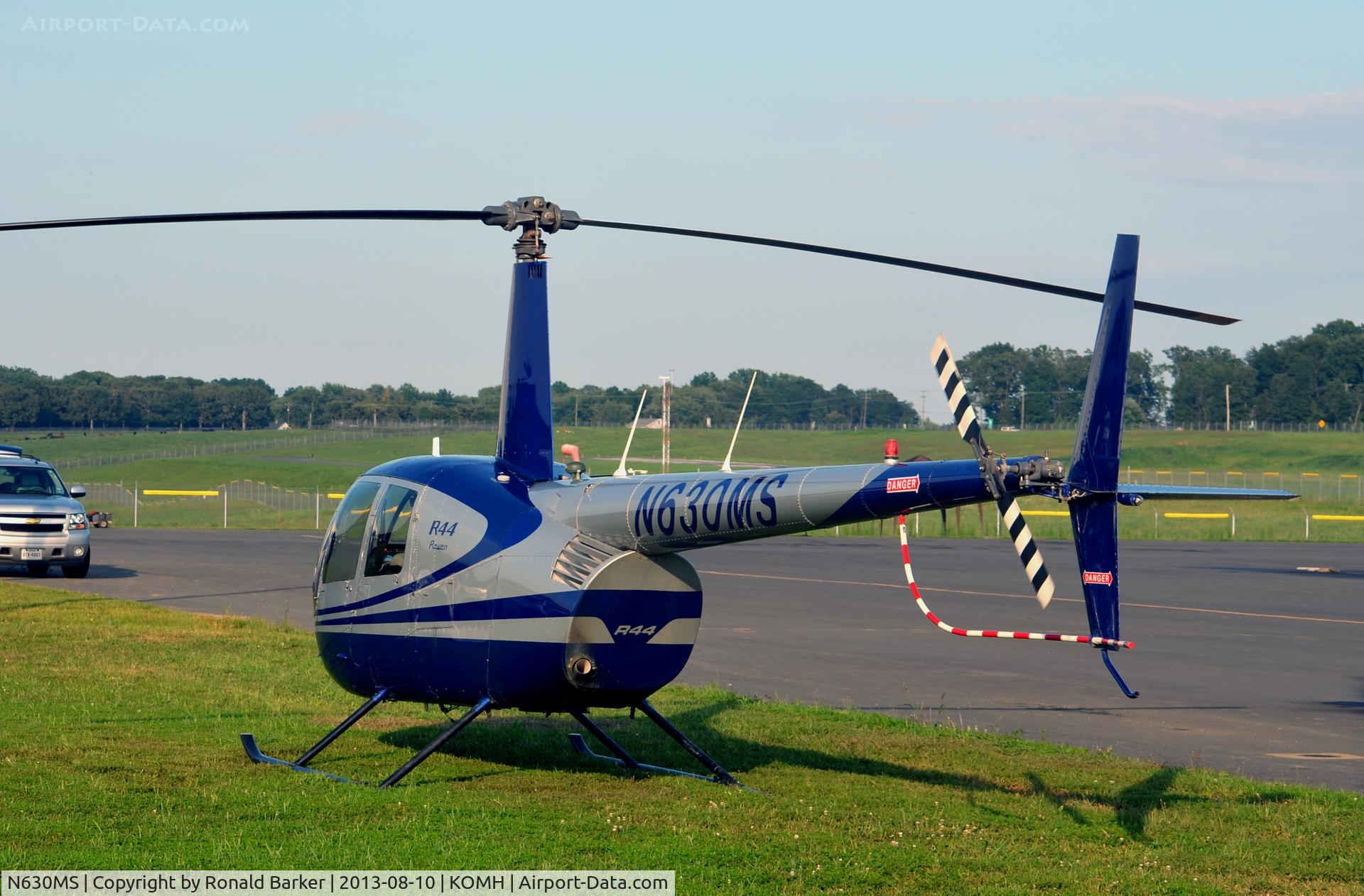 N630MS, 2000 Robinson R44 C/N 0885, Prior to Engine start Orange
