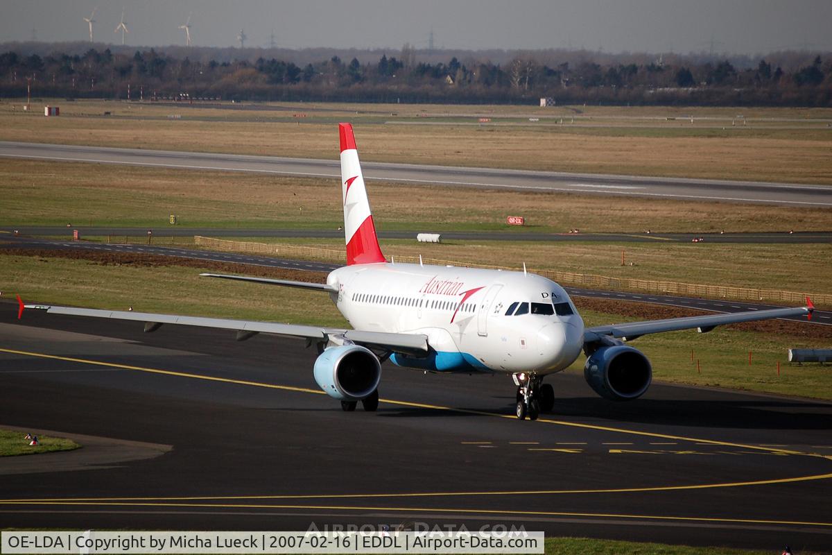 OE-LDA, 2004 Airbus A319-112 C/N 2131, At Düsseldorf