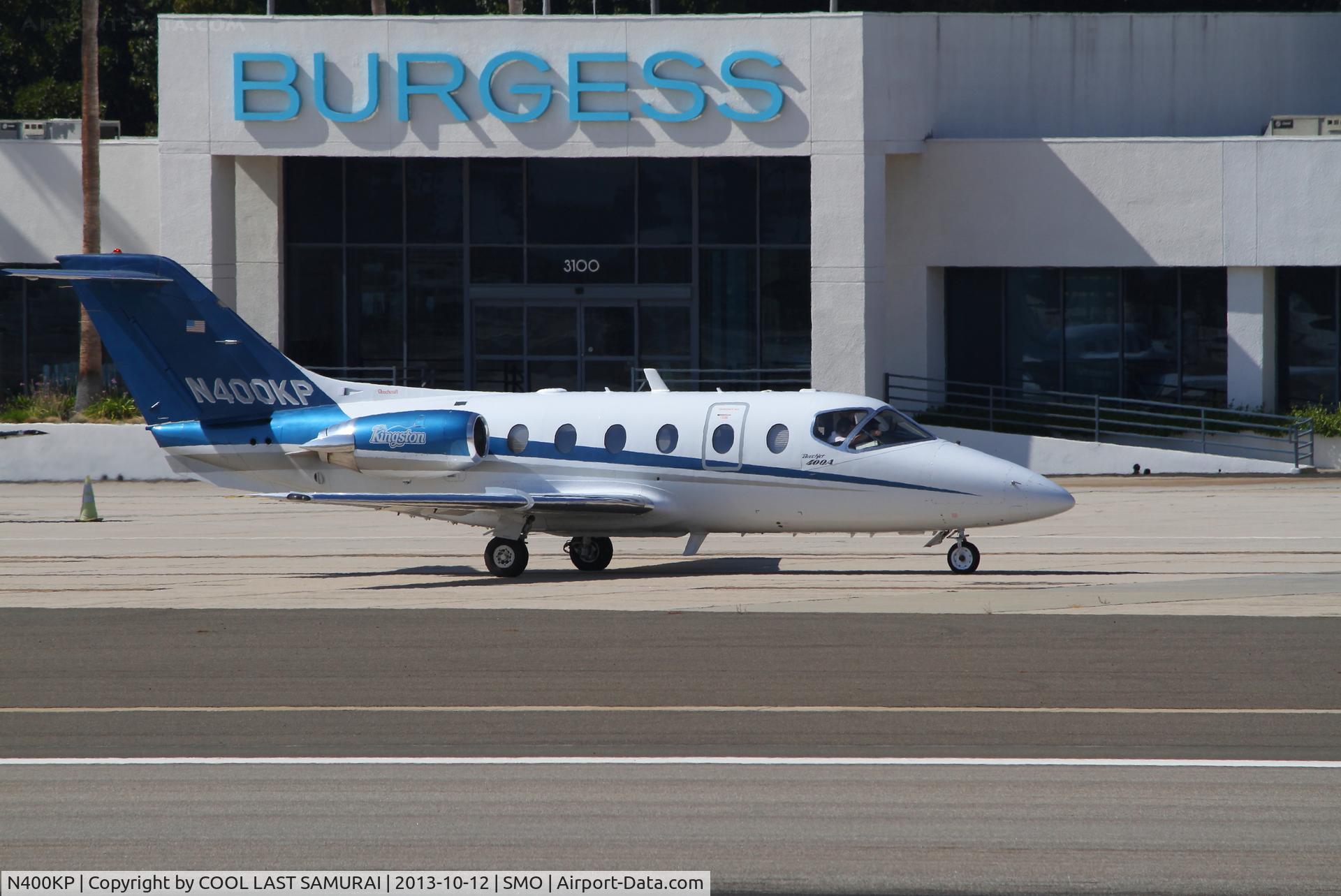 N400KP, 2001 Beech 400A Beechjet C/N RK-308, Beechjet taxiing to Rwy21