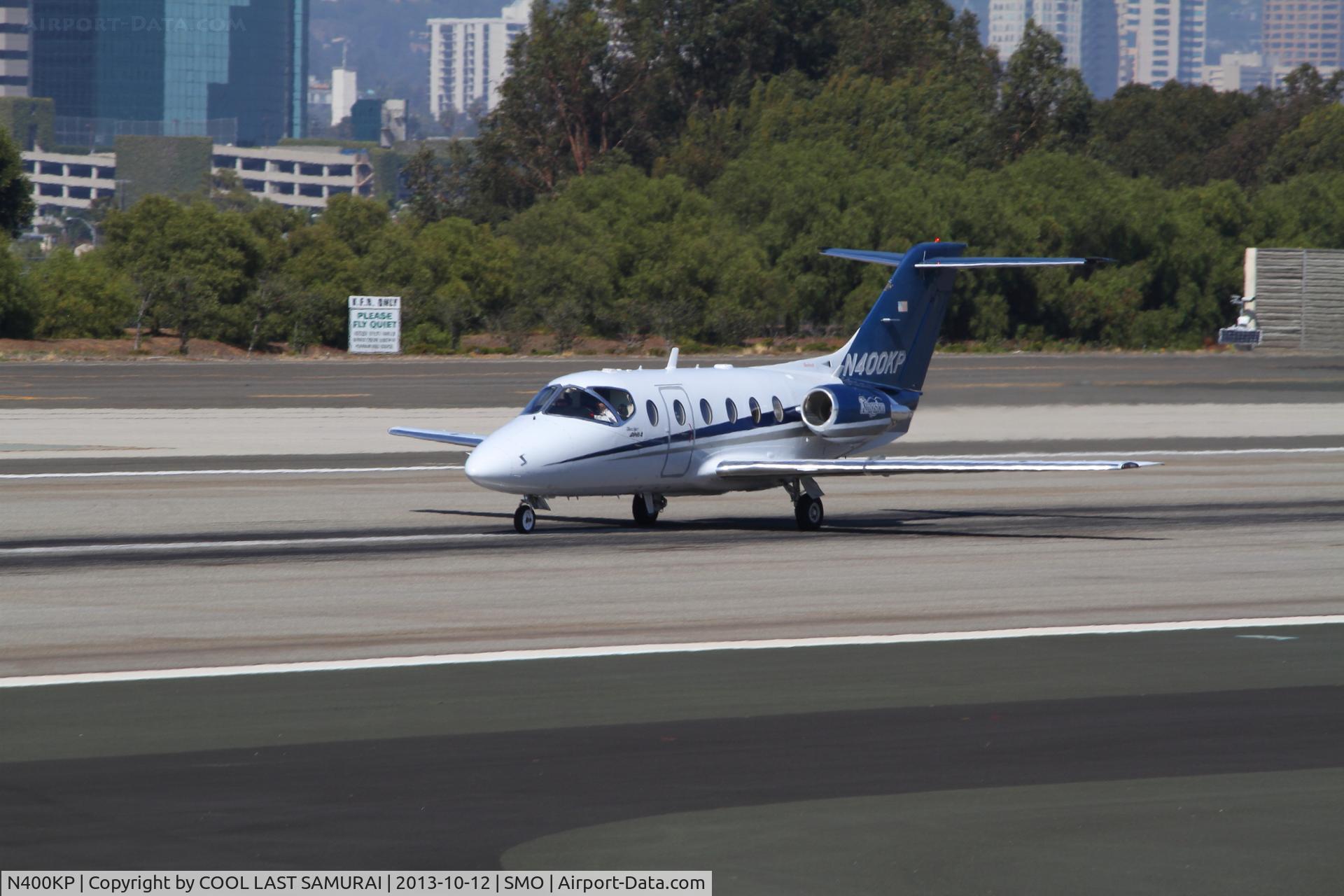 N400KP, 2001 Beech 400A Beechjet C/N RK-308, Beechjet400 departing from Rwy21