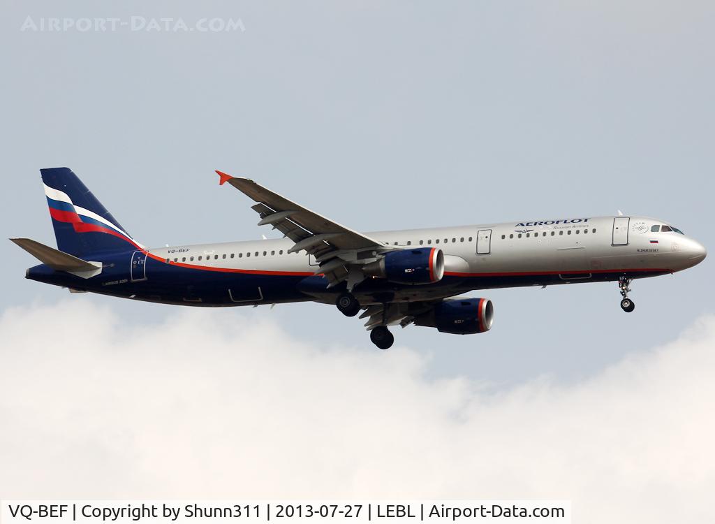 VQ-BEF, 2009 Airbus A321-211 C/N 4103, Landing rwy 07L