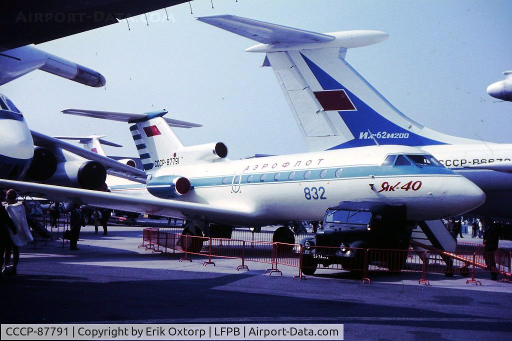 CCCP-87791, Yakovlev Yak-40 C/N 9920203, The Yak-40 at the 1971 Paris Air Show