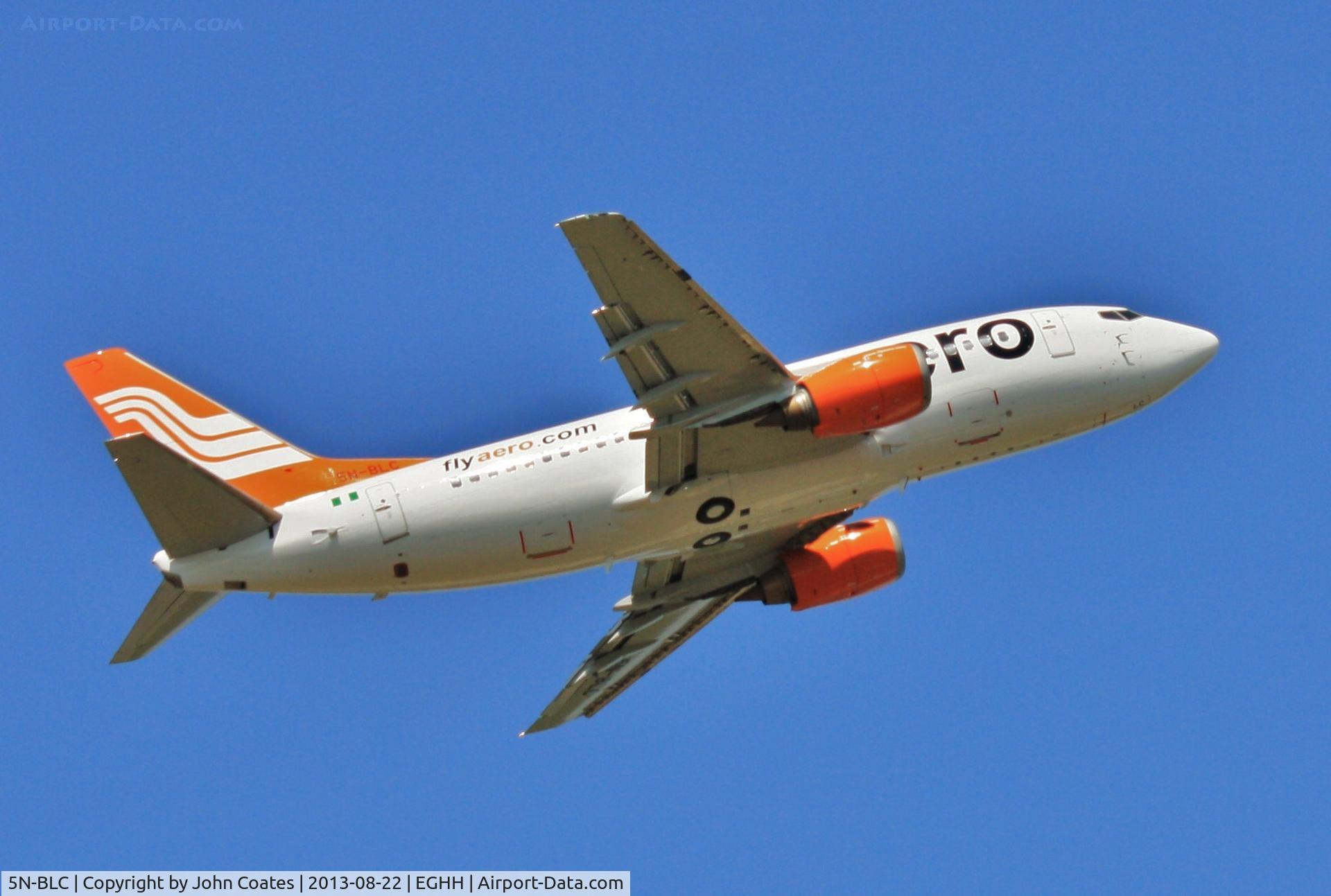 5N-BLC, 1993 Boeing 737-522 C/N 26692, Departing after paint into latest livery