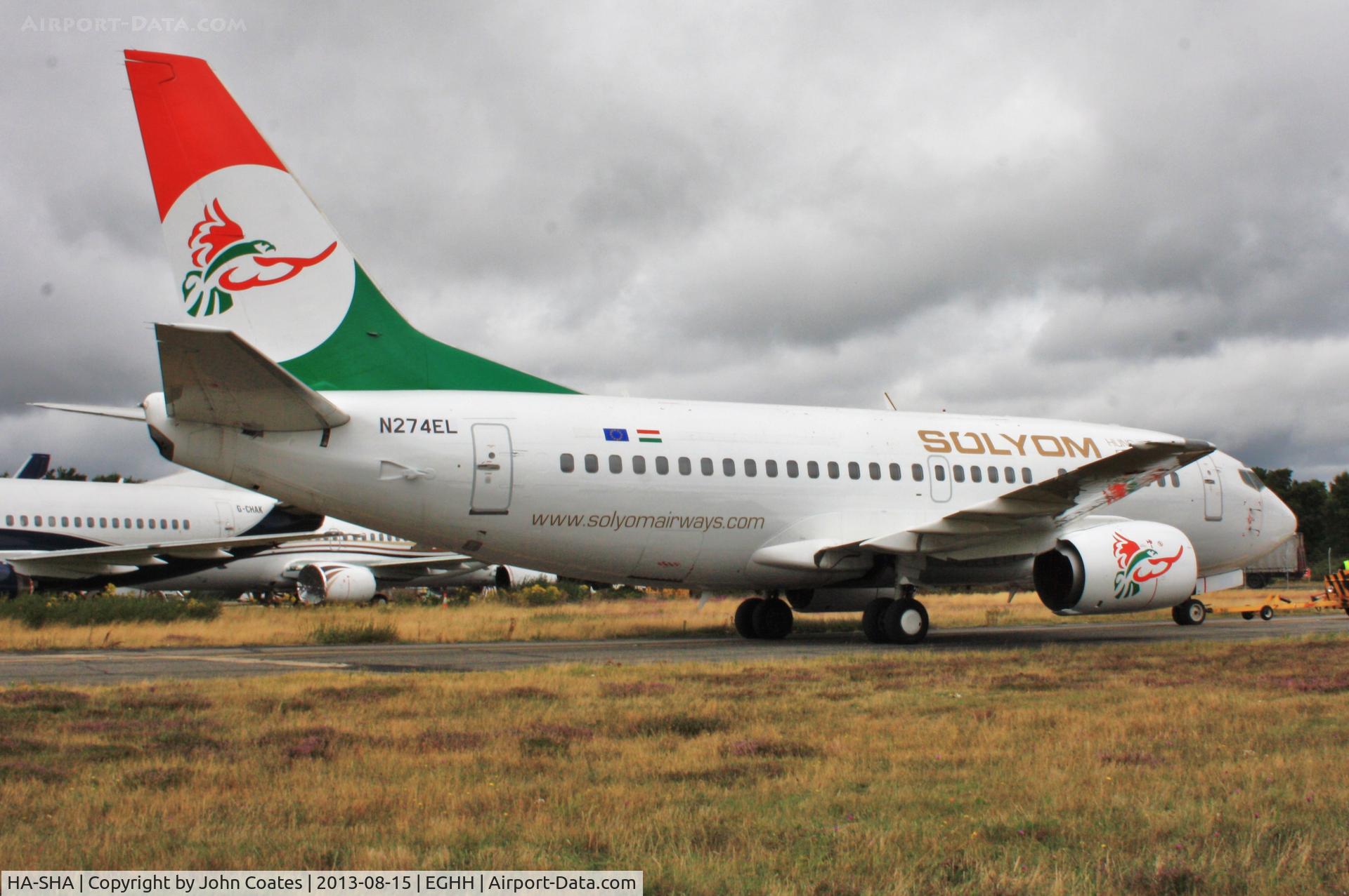 HA-SHA, 1992 Boeing 737-505 C/N 24648, Being prepared for new airline.
