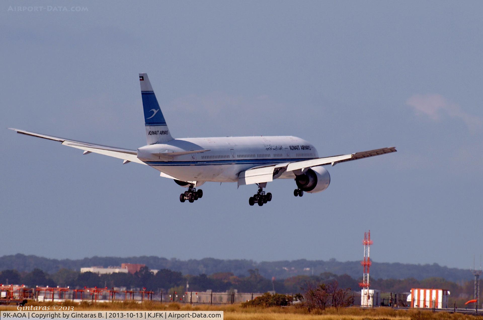 9K-AOA, 1998 Boeing 777-269/ER C/N 28743, Going to a landing @ 4R @ JFK