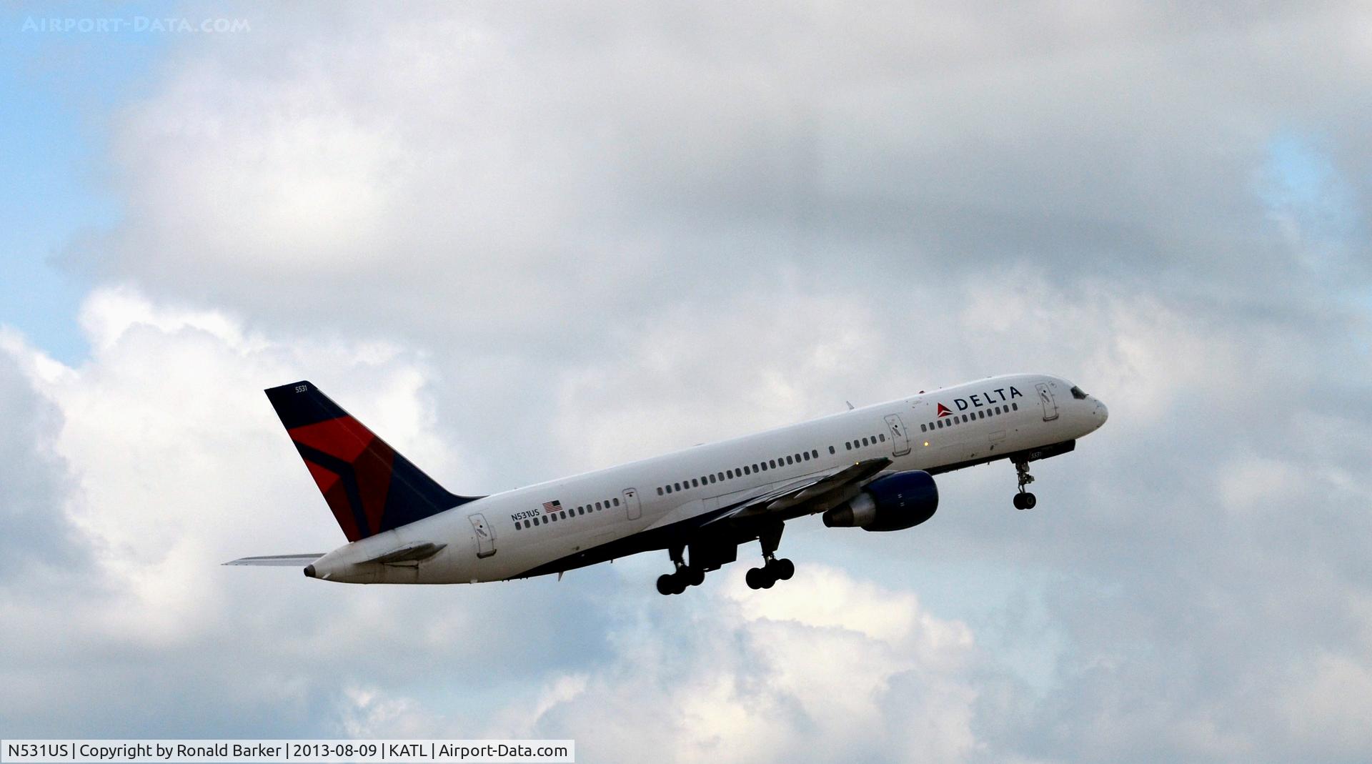 N531US, 1988 Boeing 757-251 C/N 23846, Takeoff Atlanta