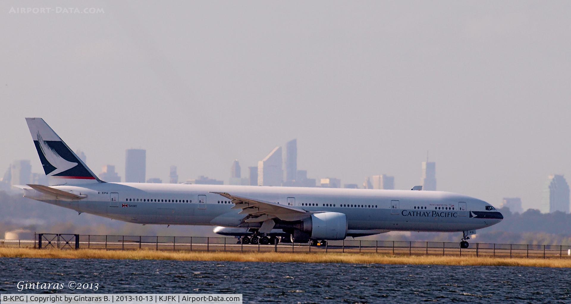 B-KPG, 2008 Boeing 777-367/ER C/N 35300, Seconds before take-off from 4L