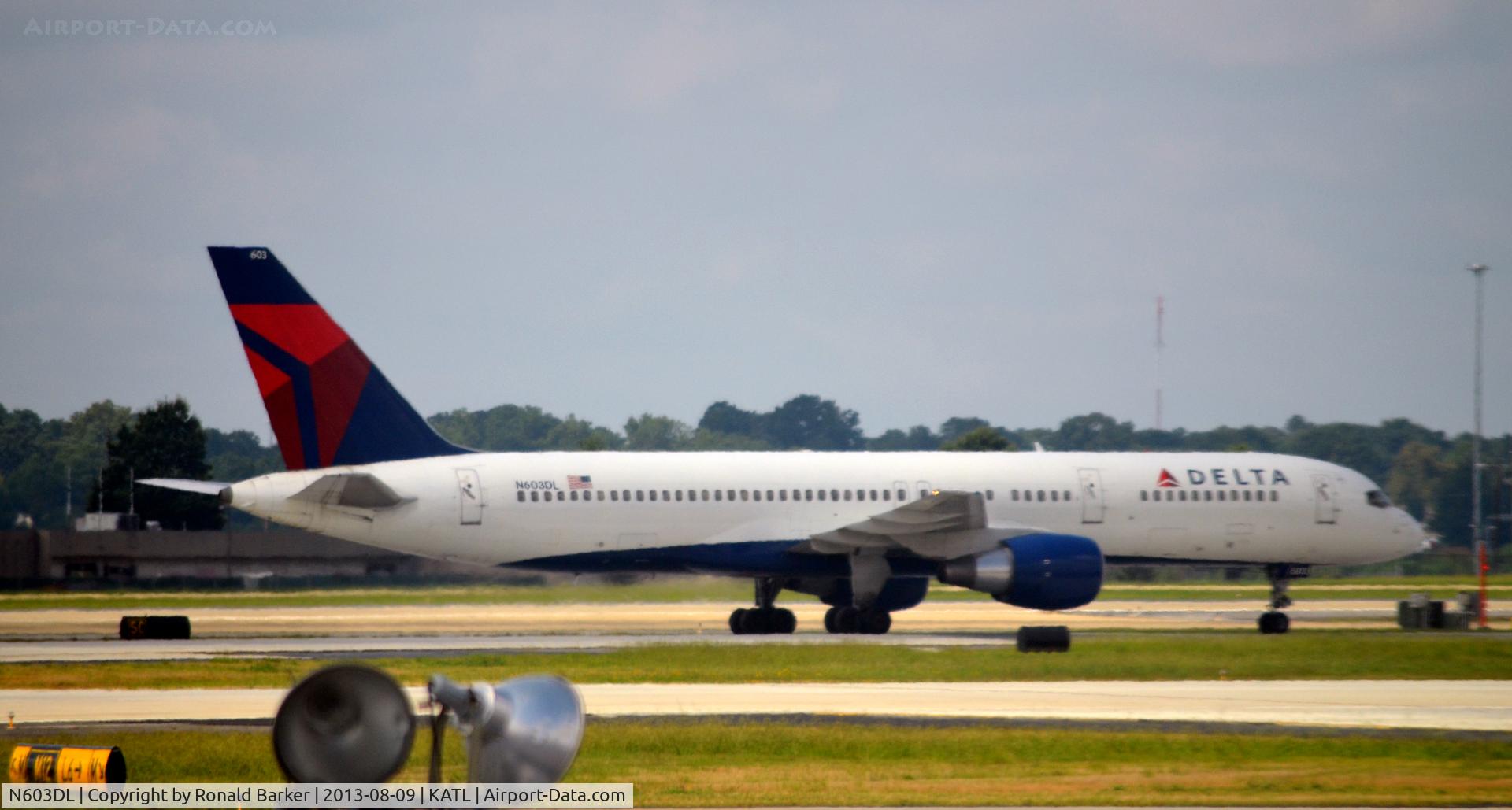 N603DL, 1984 Boeing 757-232 C/N 22810, Takeoff Atlanta
