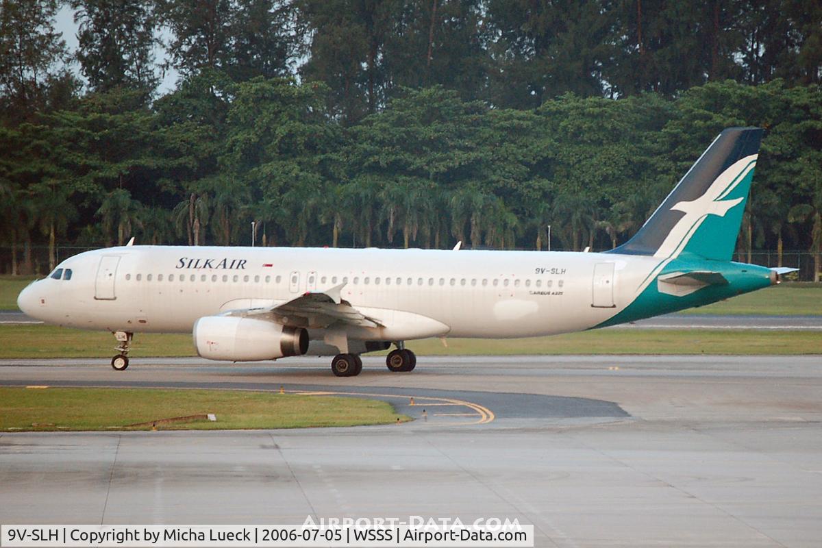 9V-SLH, 2005 Airbus A320-232 C/N 2517, At Changi
