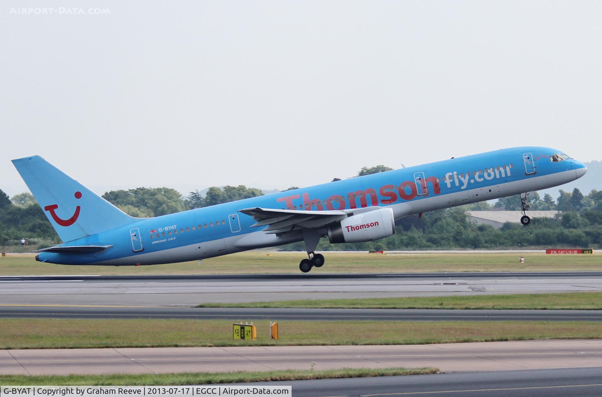 G-BYAT, 1994 Boeing 757-204 C/N 27208, Just getting airbourne.