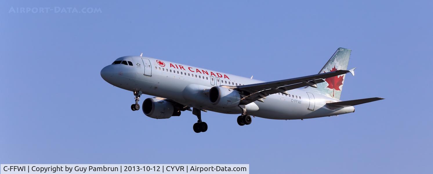 C-FFWI, 1990 Airbus A320-211 C/N 149, Landing