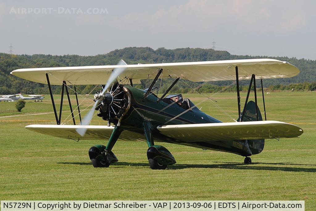 N5729N, 1943 Boeing E75 C/N 75-8232, Boeing Stearman