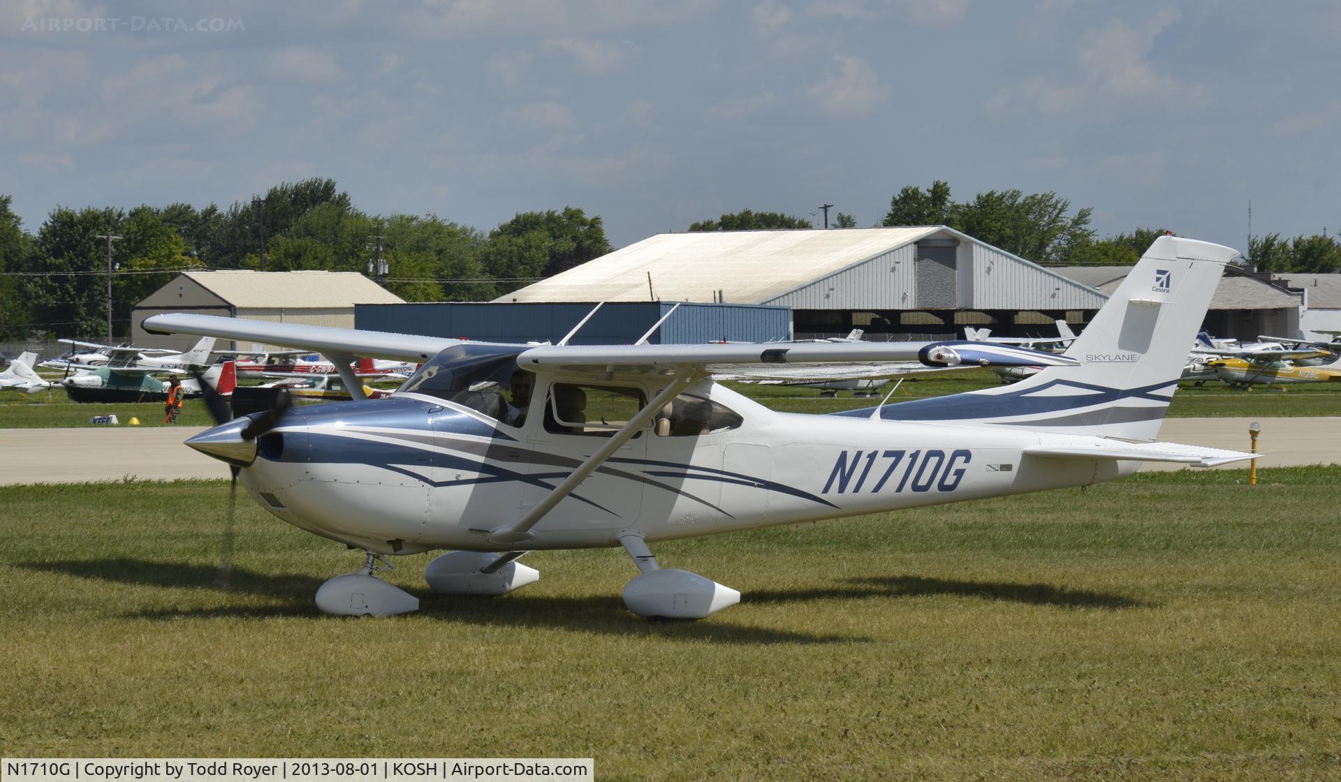 N1710G, 2007 Cessna 182T Skylane C/N 18282011, Airventure 2013