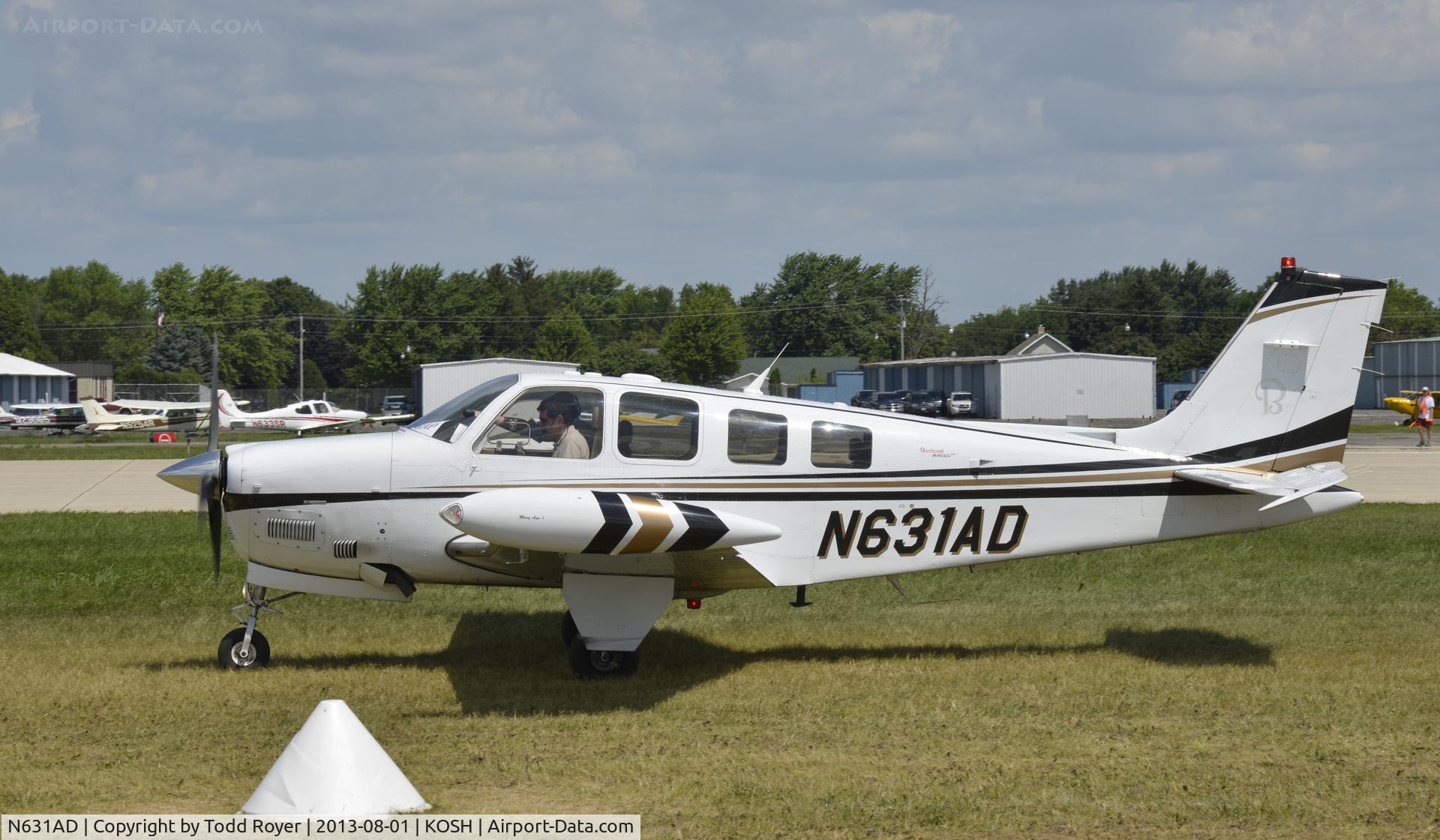 N631AD, 2008 Hawker Beechcraft Corp G36 Bonanza C/N E-3818, Airventure 2013