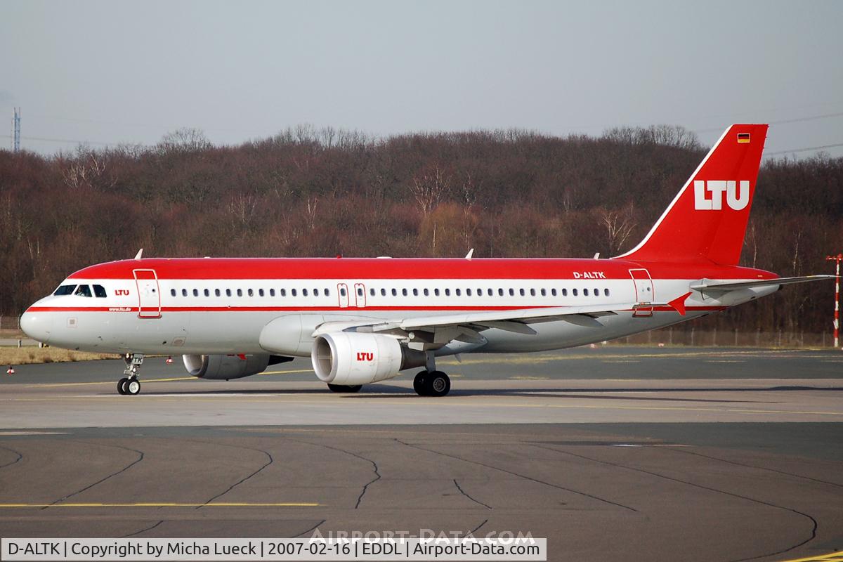 D-ALTK, 2003 Airbus A320-214 C/N 1931, At Düsseldorf