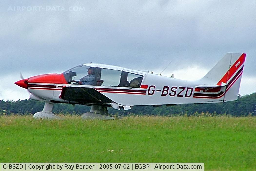 G-BSZD, 1990 Robin DR-400-180 Regent Regent C/N 2029, Robin DR.400/180 Regent [2029] Kemble~G 02/07/2005