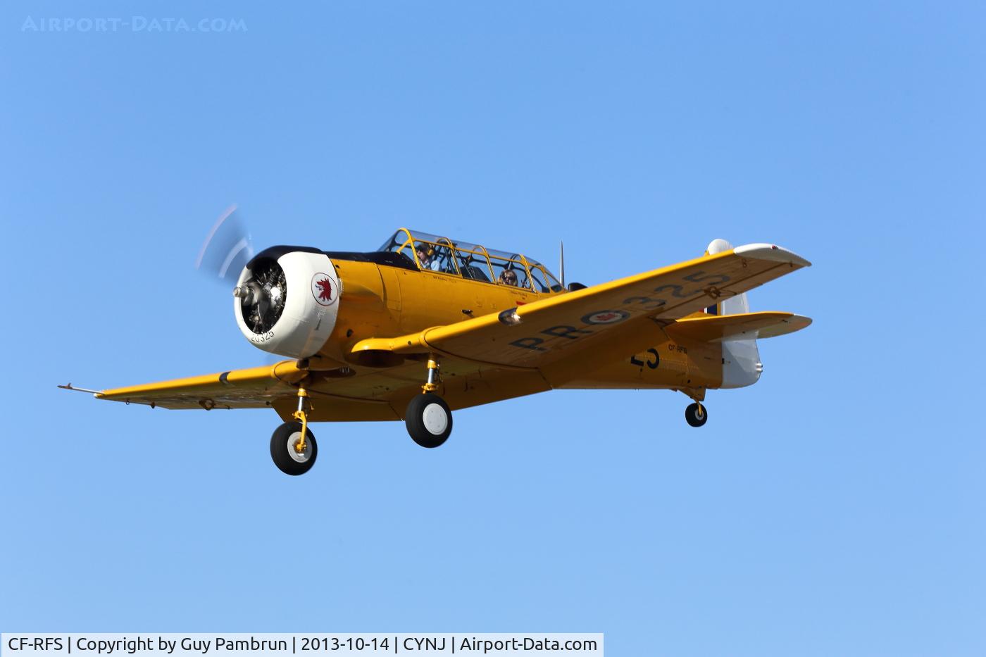 CF-RFS, 1952 Canadian Car & Foundry T-6 Harvard Mk.4 C/N CCF4-116, Landing