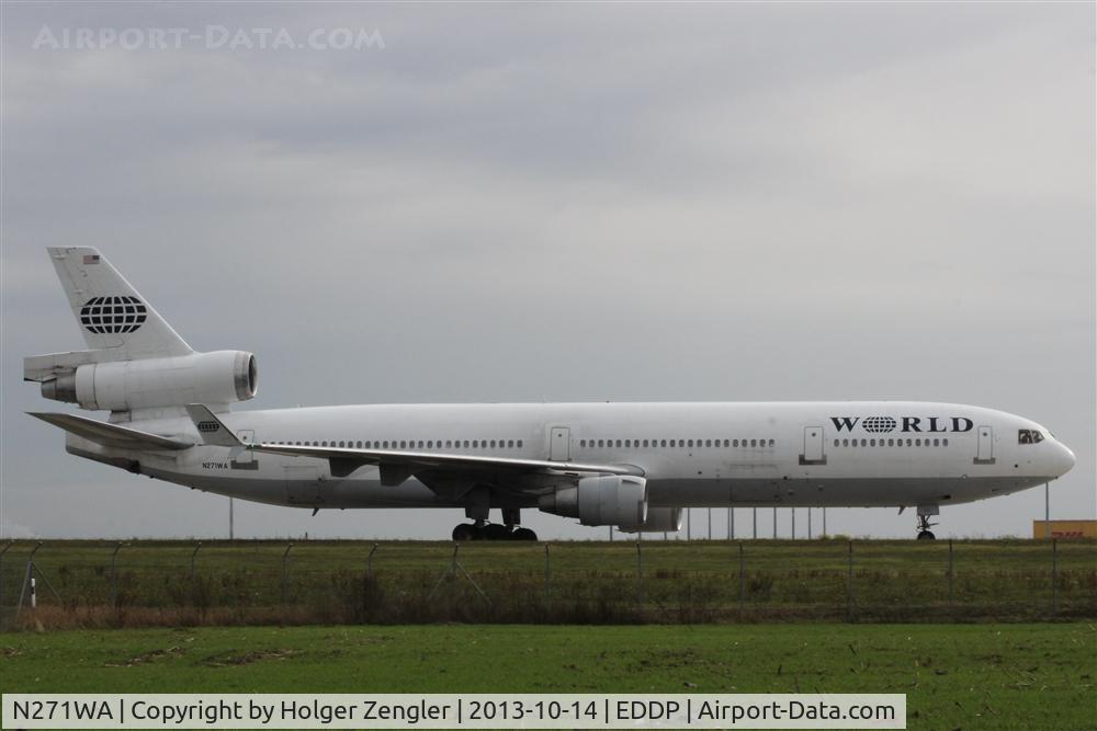 N271WA, 1992 McDonnell Douglas MD-11 C/N 48518, An old fellow on taxi for stop over before riding home....