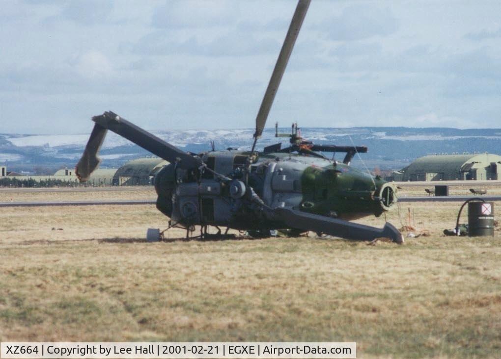 XZ664, 1981 Westland Lynx AH.7 C/N 221, XZ664 at RAF Leeming after tail rotor control failed in transit to Scotland.