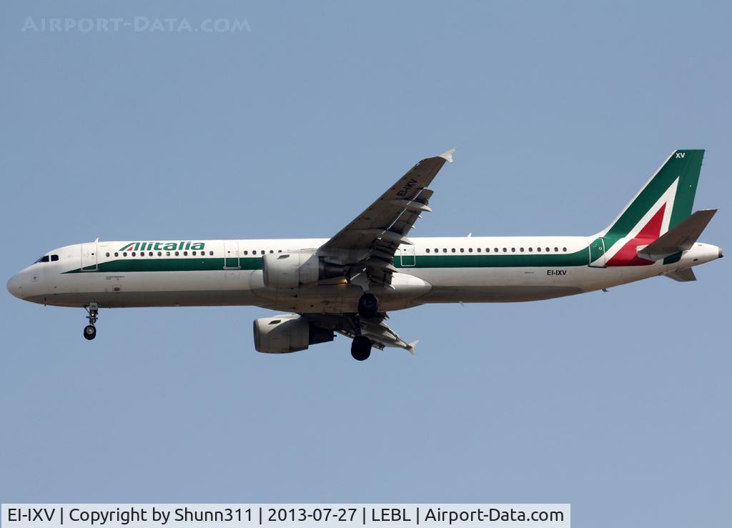 EI-IXV, 1998 Airbus A321-112 C/N 819, Landing rwy 07L