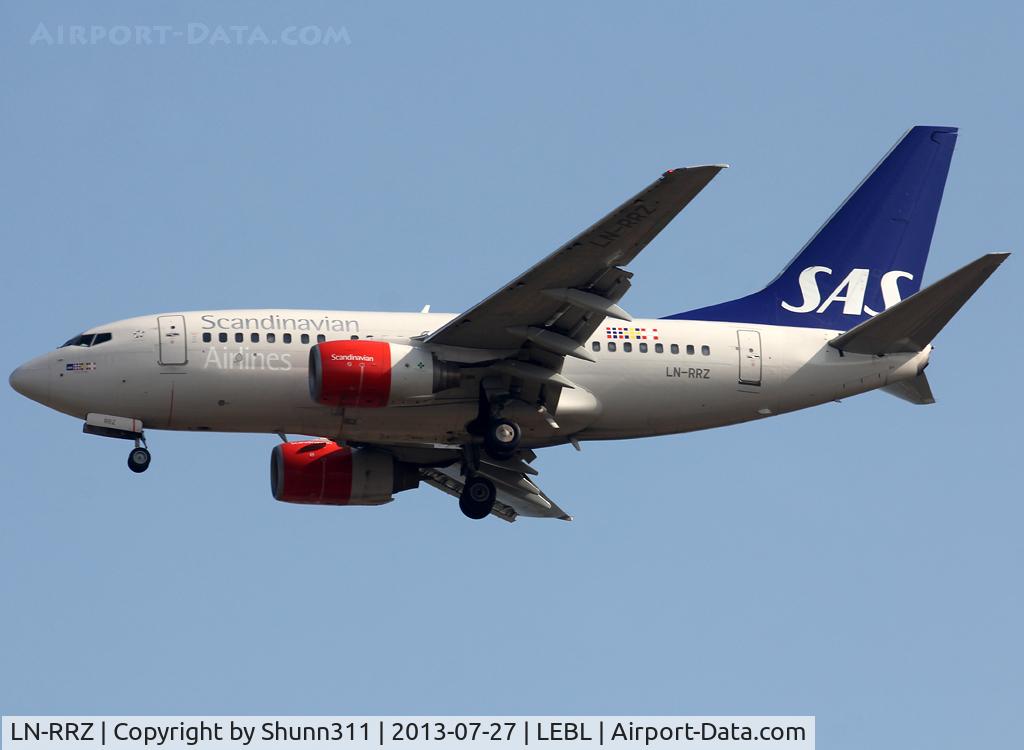 LN-RRZ, 1998 Boeing 737-683 C/N 28295, Landing rwy 07L