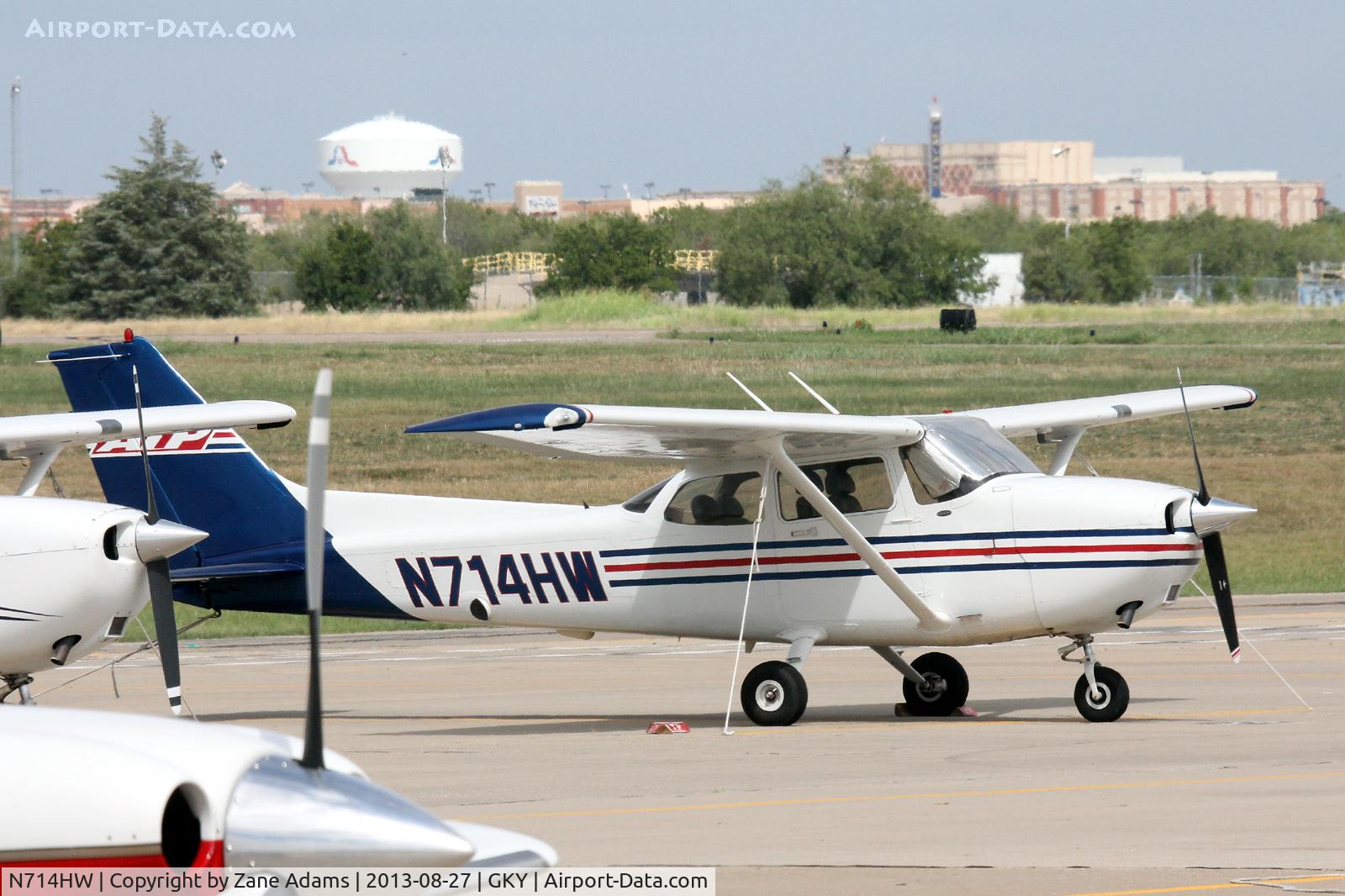 N714HW, 2005 Cessna 172S C/N 172S9855, ATP Cessna at Arlington Municipal Airport.