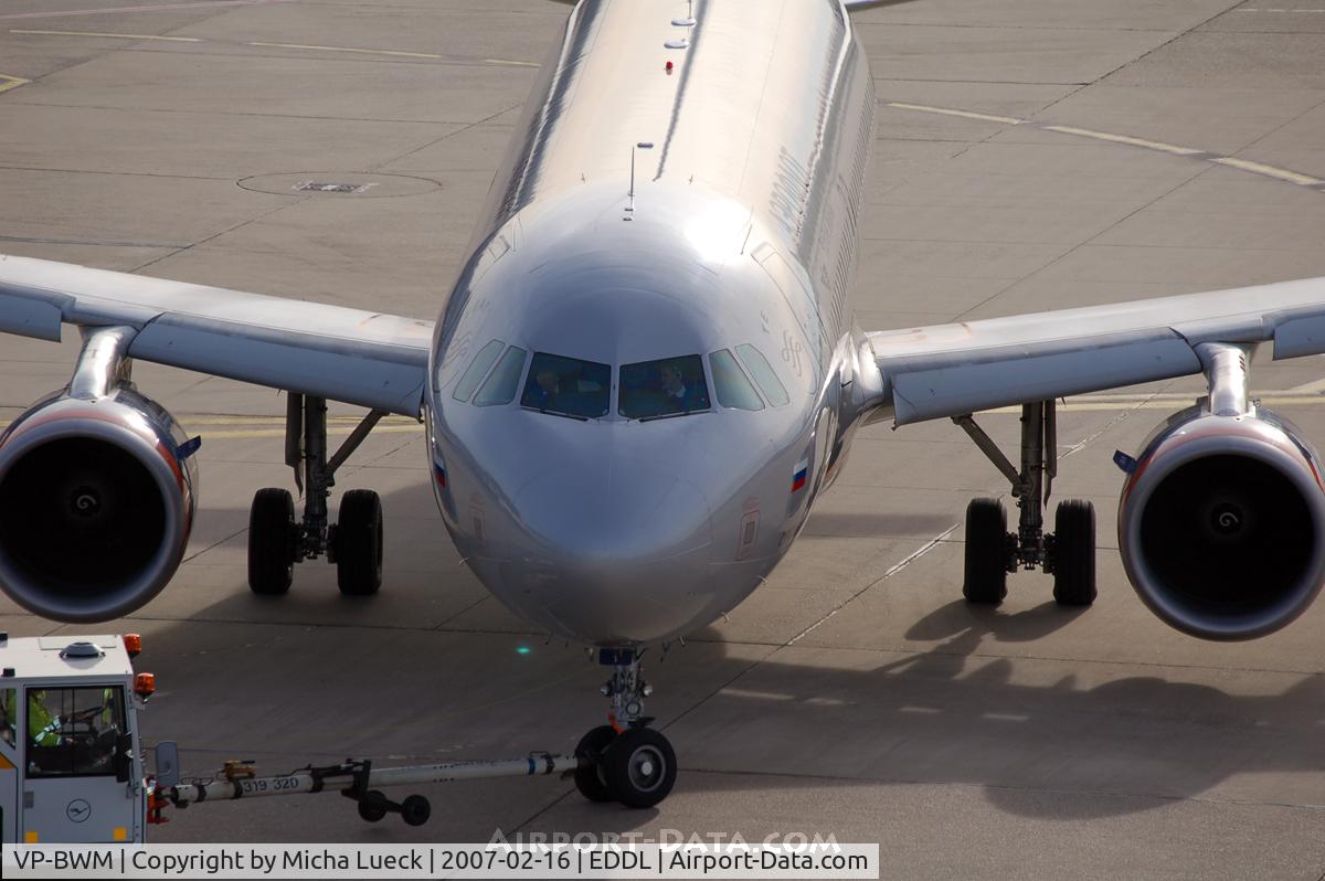 VP-BWM, 2004 Airbus A320-214 C/N 2233, At Düsseldorf