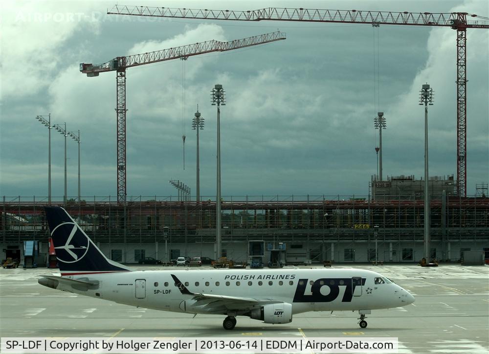 SP-LDF, 2004 Embraer 170ST (ERJ-170-100ST) C/N 17000035, On taxi along growing new Terminal......