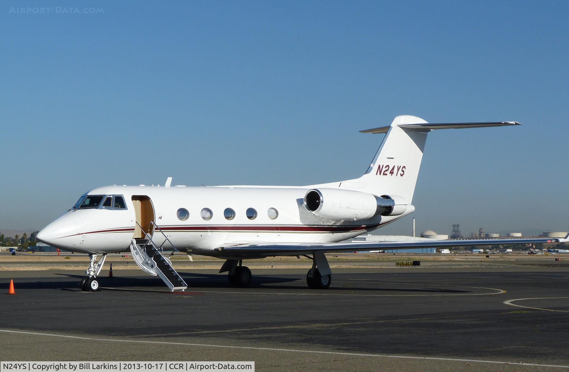 N24YS, 1968 Gulfstream Aerospace G-1159B Gulfstream II C/N 16, Visitor