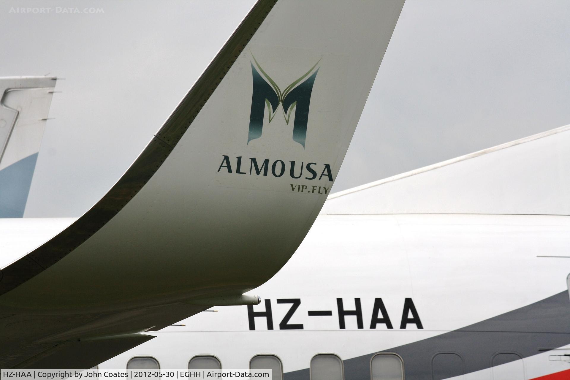 HZ-HAA, 1991 Boeing 737-529 C/N 25419, Wingtip detail -