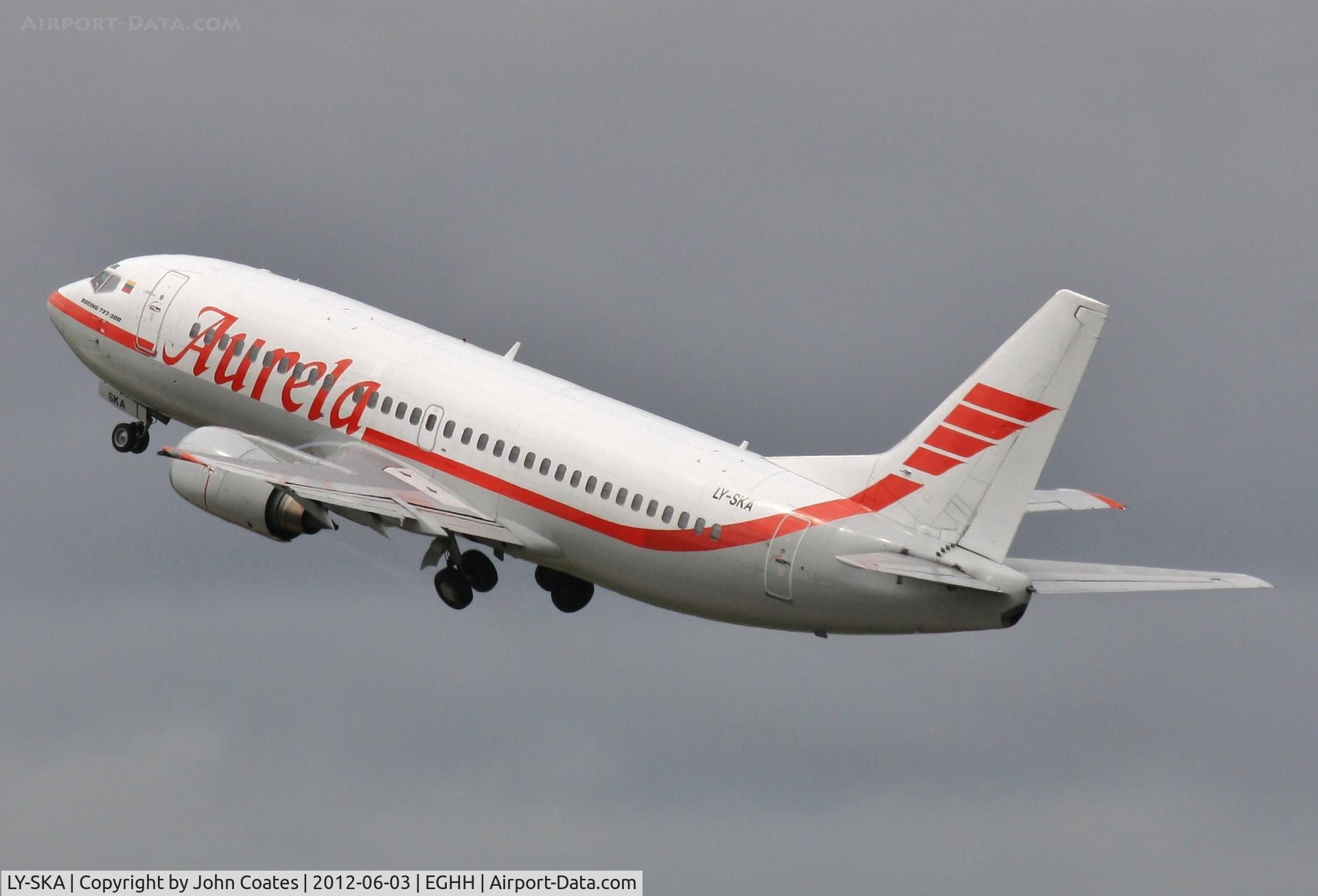 LY-SKA, 1988 Boeing 737-35B C/N 23972, Departing 26