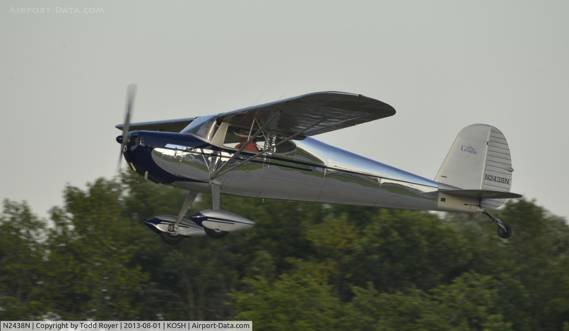 N2438N, 1947 Cessna 140 C/N 12691, Airventure 2013