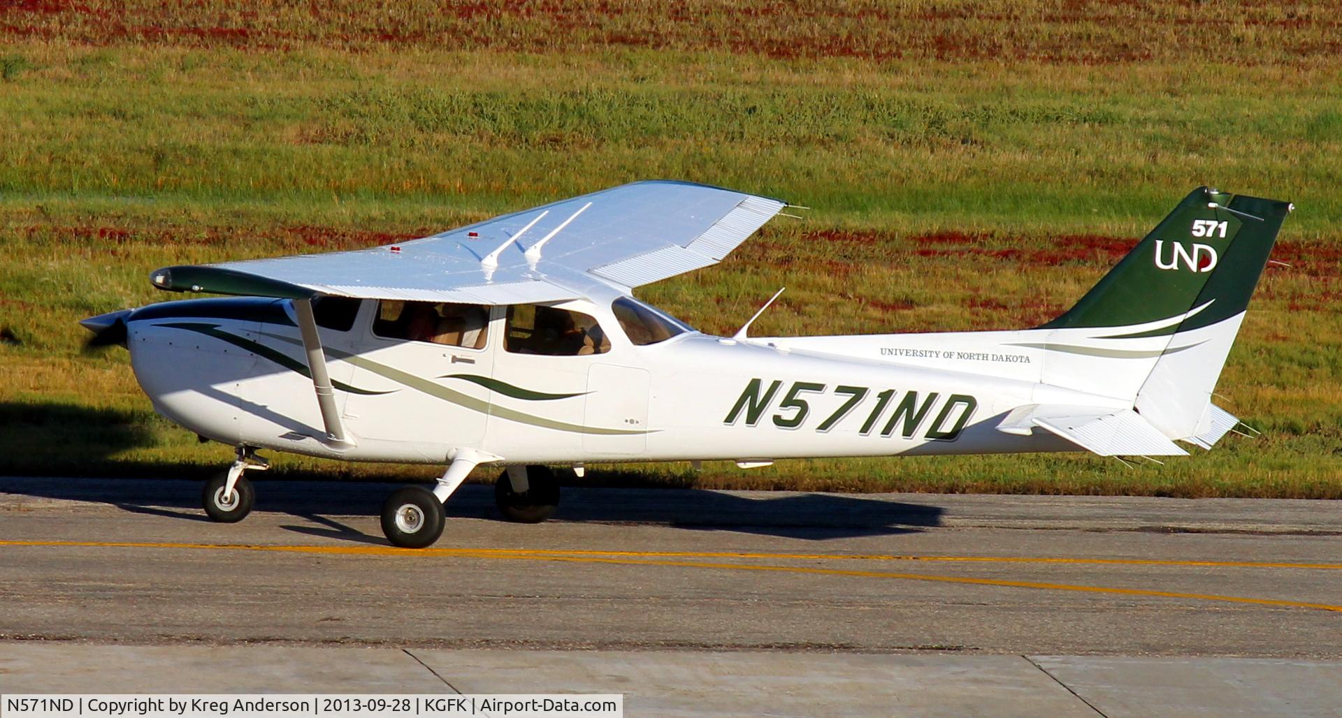 N571ND, Cessna 172S C/N 172S10853, University of North Dakota Cessna 172S Skyhawk taxiing from the Charlie ramp to the active runway.