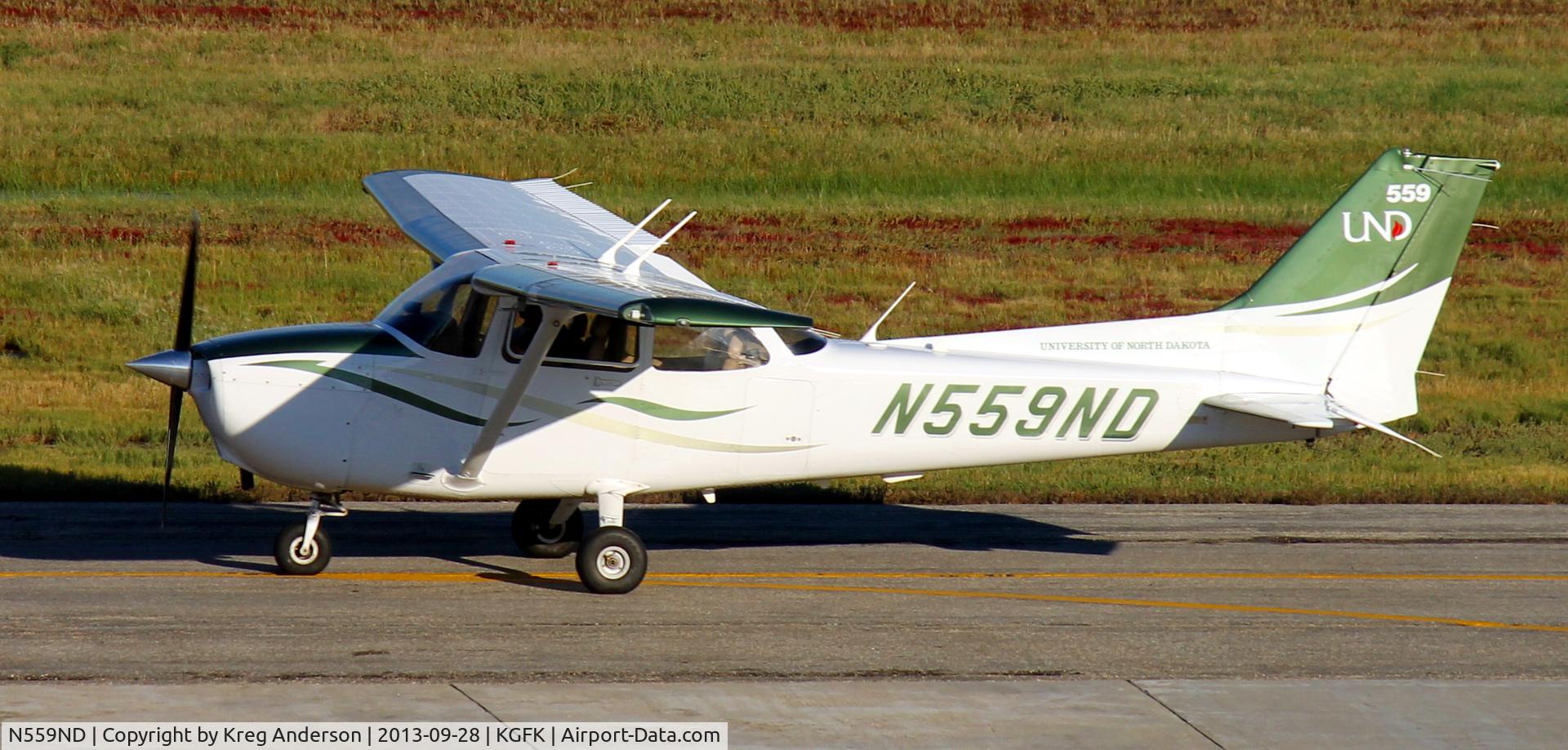 N559ND, Cessna 172S C/N 172S11001, University of North Dakota Cessna 172S Skyhawk taxiing from the Charlie ramp to the active runway.