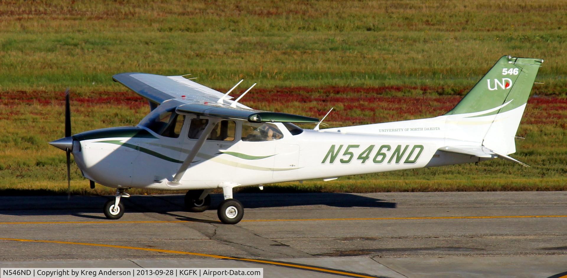 N546ND, Cessna 172S C/N 172S11045, University of North Dakota Cessna 172S Skyhawk taxiing from the Charlie ramp to the active runway.