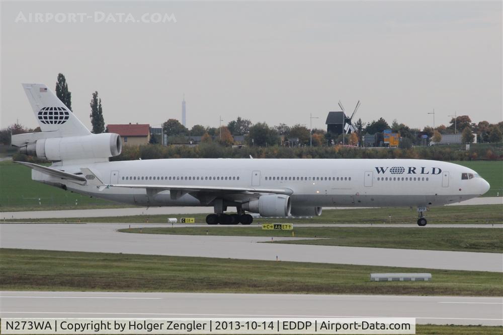 N273WA, 1993 McDonnell Douglas MD-11 C/N 48519, Turn into twy Echo 7....