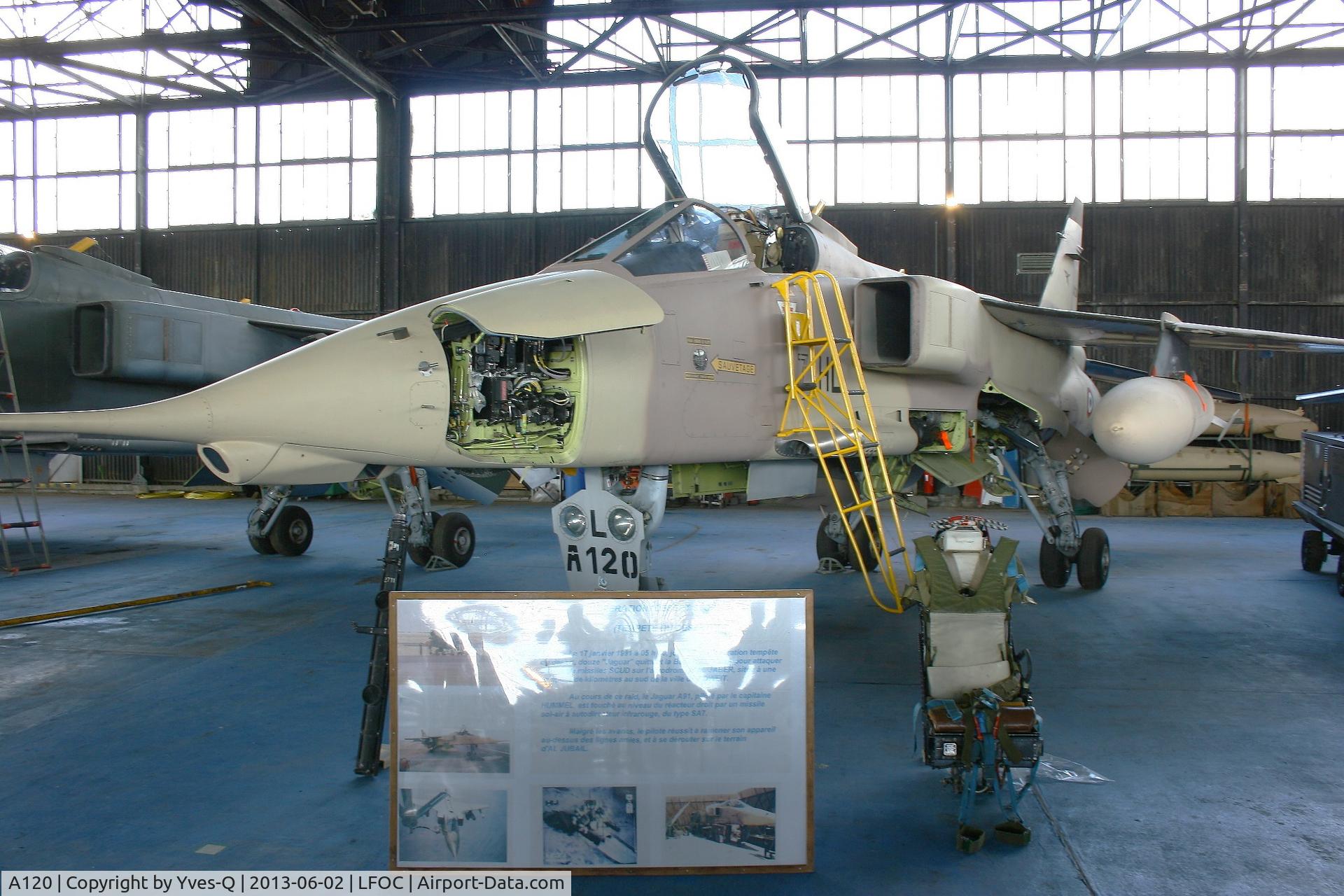A120, Sepecat Jaguar A C/N A120, Sepecat Jaguar A, Canopée Museum Châteaudun Air Base 279 (LFOC)