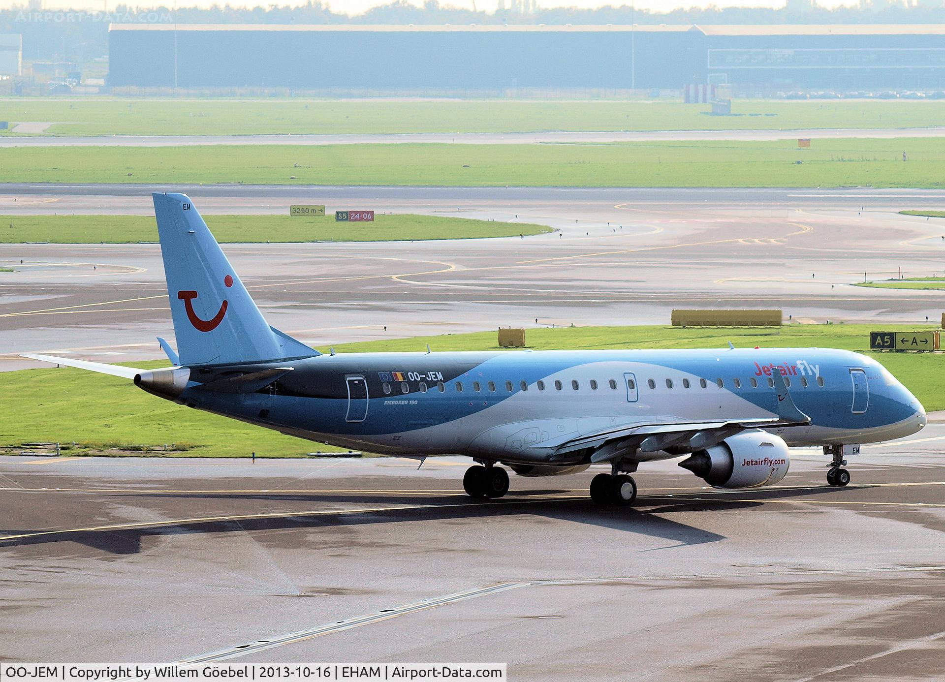 OO-JEM, 2013 Embraer 190STD (ERJ-190-100STD) C/N 19000603, Taxi to runway of Schiphol Airport