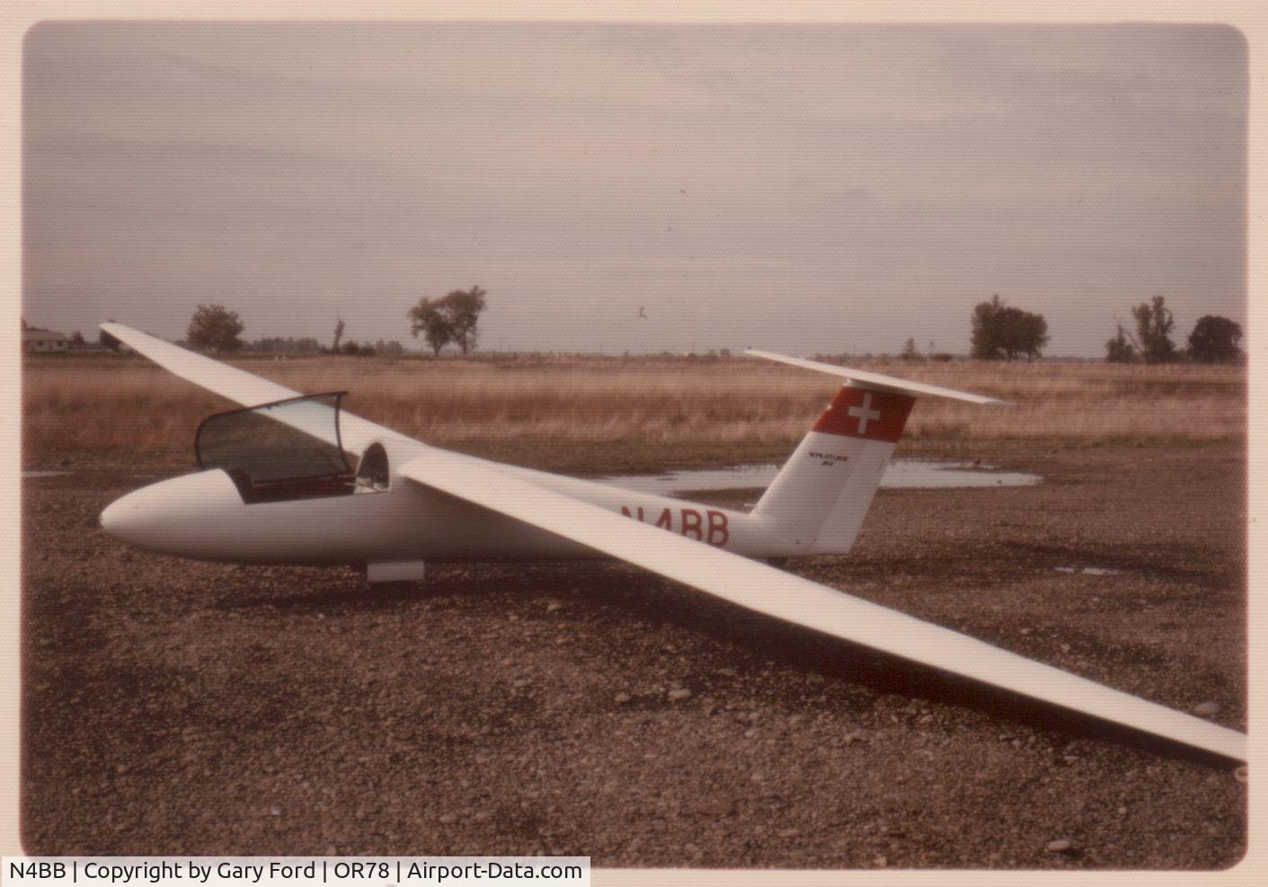 N4BB, 1972 Pilatus B4-PC11 C/N 020, Pilatus B4 at Daniels Field, Harrisburg, OR, 1976