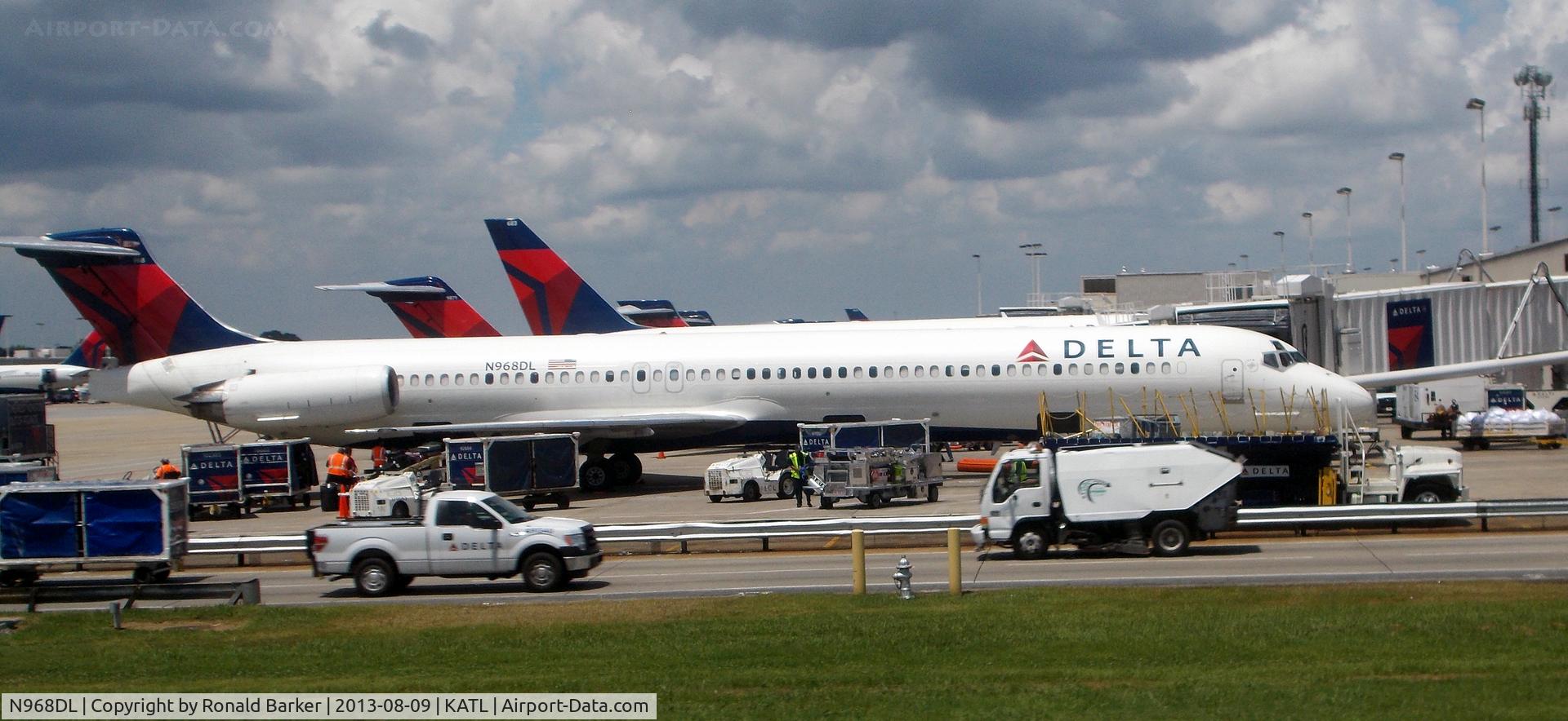 N968DL, 1990 McDonnell Douglas MD-88 C/N 53161, Atlanta