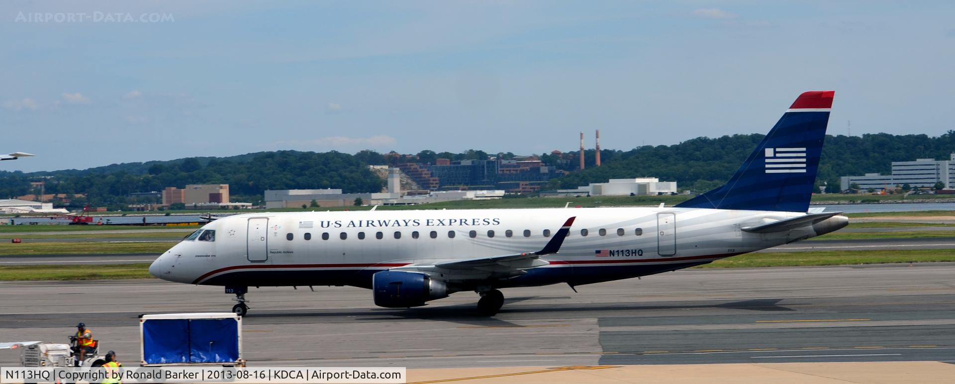 N113HQ, 2007 Embraer 175LR (ERJ-170-200LR) C/N 17000177, Taxi National