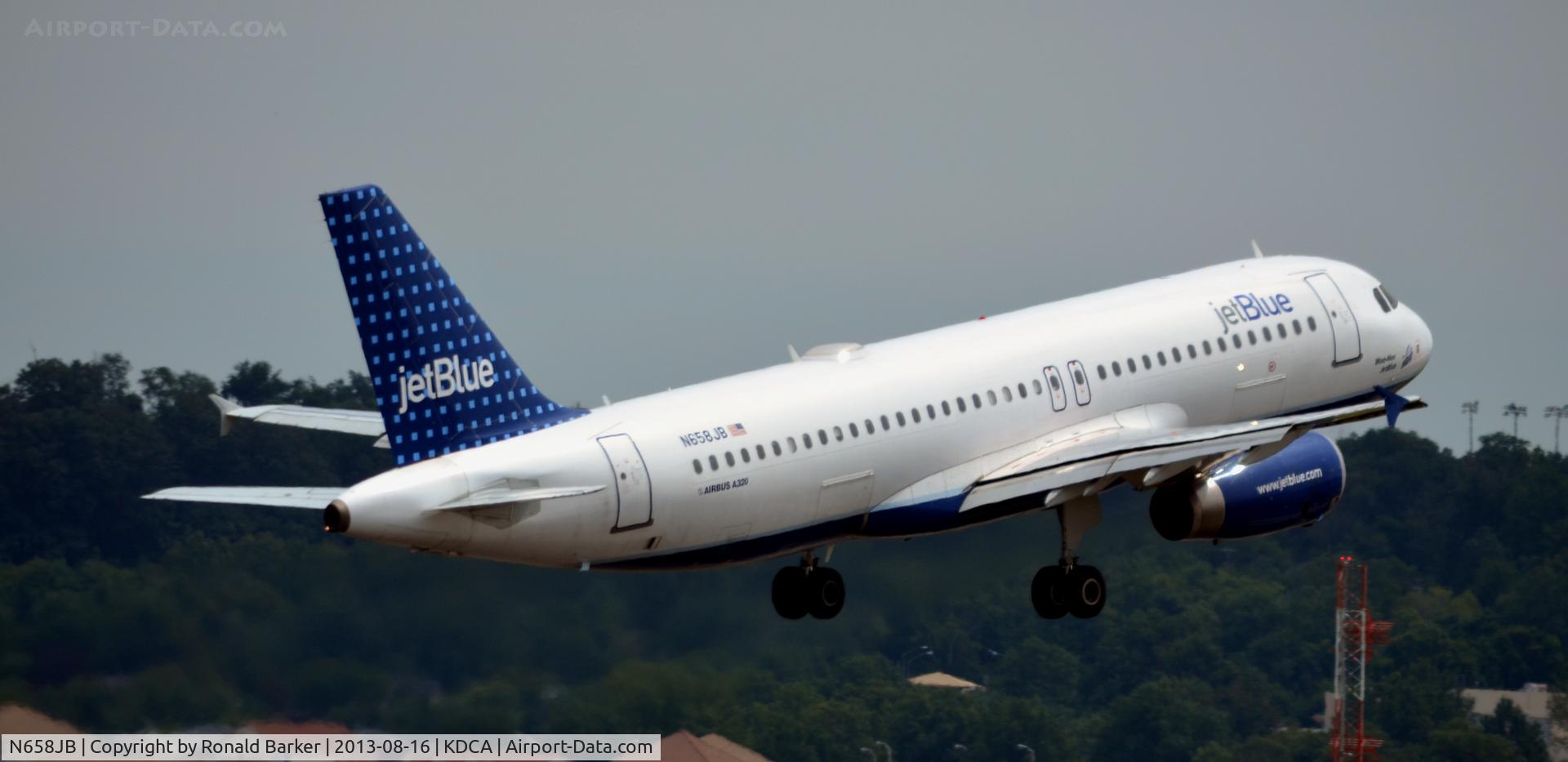 N658JB, 2007 Airbus A320-232 C/N 3150, Takeoff National